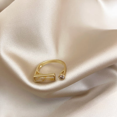 Vintage Zircon Marble Ring
